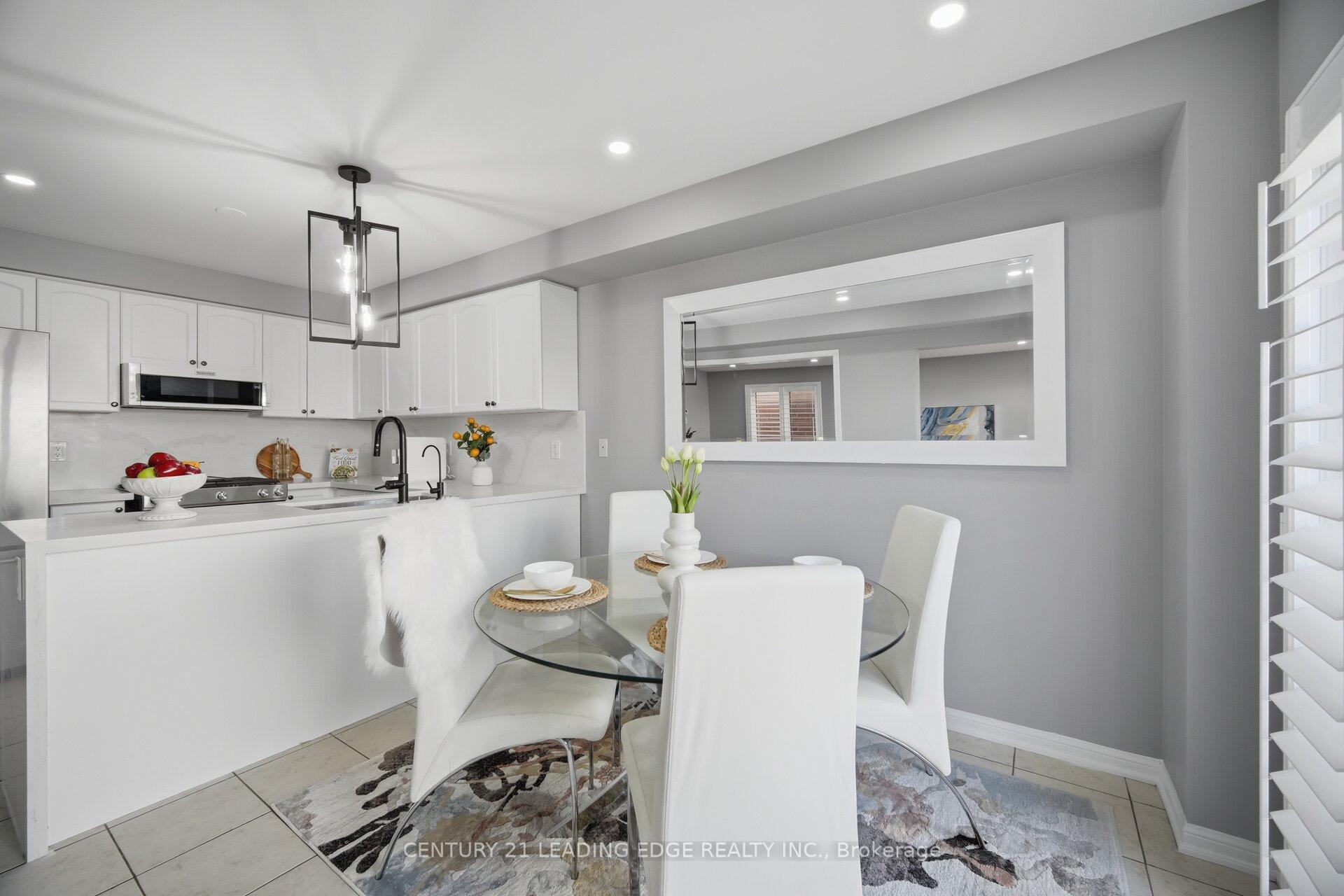 Photo 13 of 49 Robert Parkinson Drive, Brampton, Northwest Brampton — HOMEH