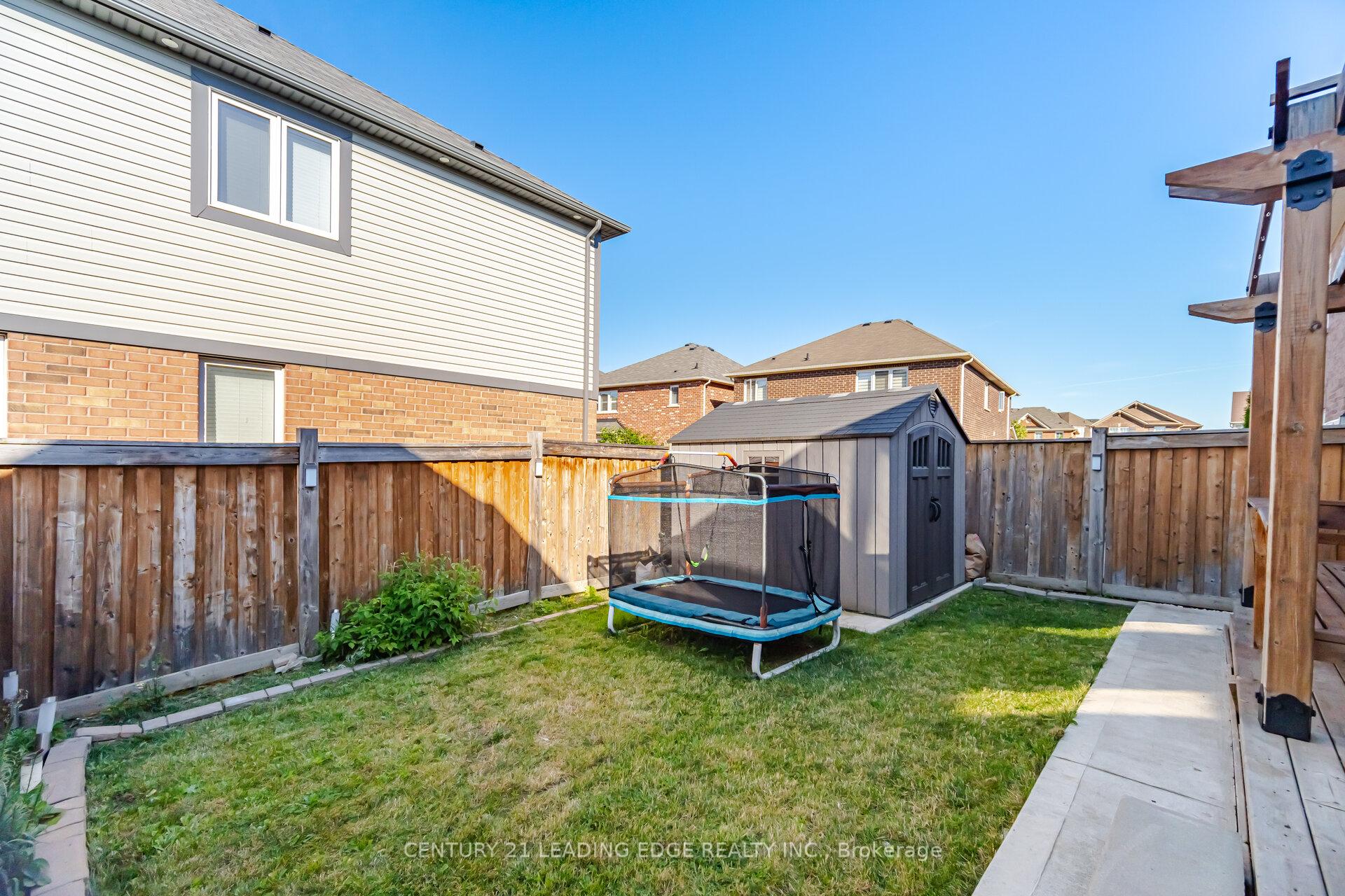 Photo 42 of 49 Robert Parkinson Drive, Brampton, Northwest Brampton — HOMEH