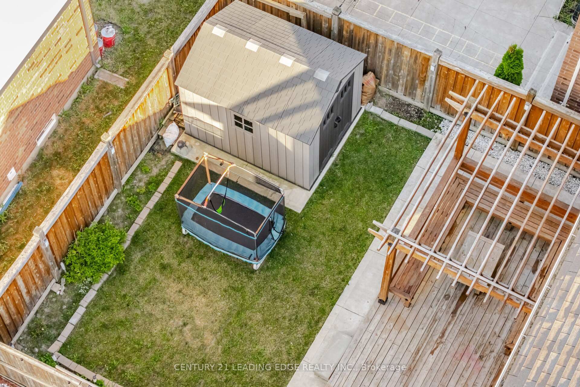 Photo 43 of 49 Robert Parkinson Drive, Brampton, Northwest Brampton — HOMEH