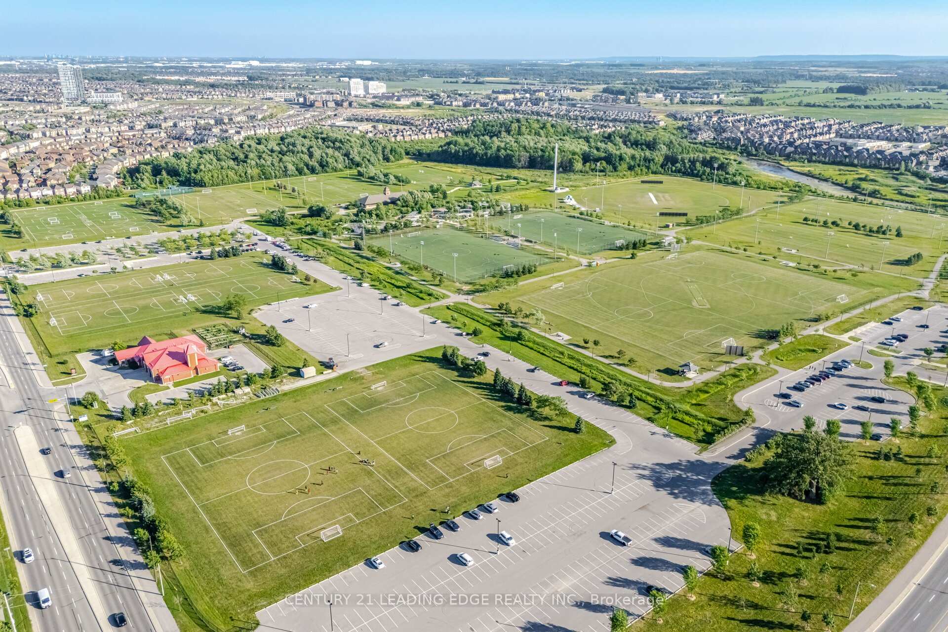 Photo 48 of 49 Robert Parkinson Drive, Brampton, Northwest Brampton — HOMEH