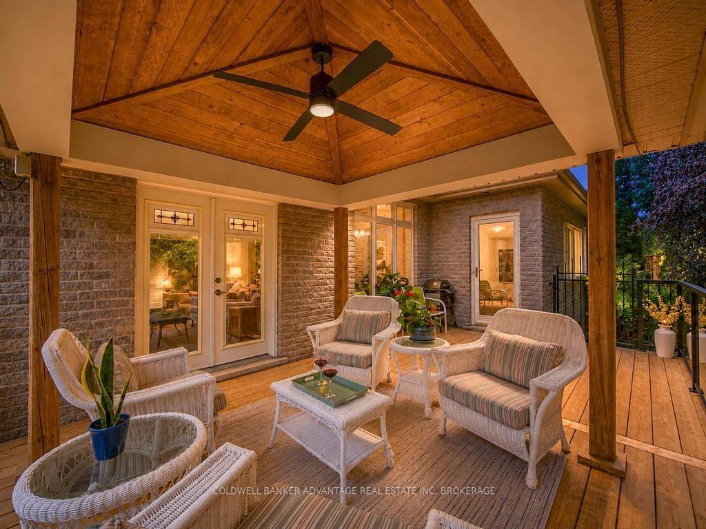 Photo 3 of 10 Stonegate Place, Pelham, Fonthill — HOMEH