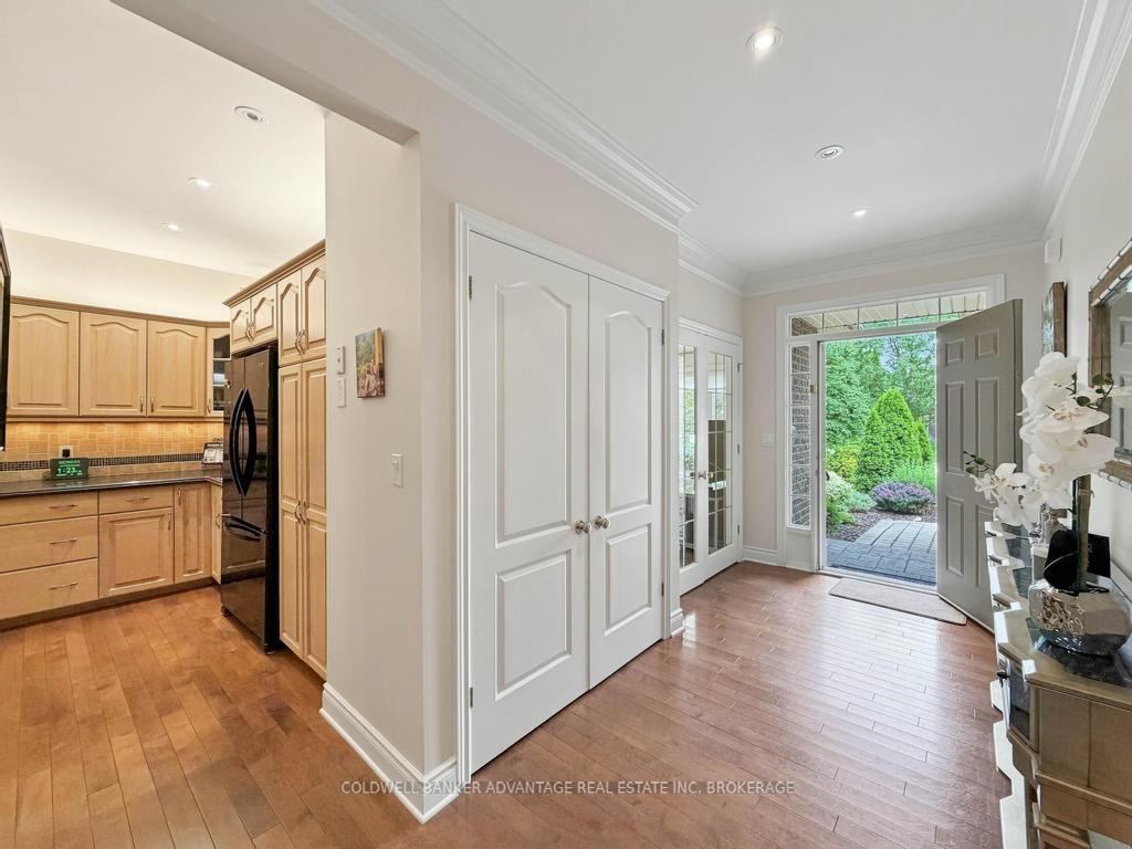 Photo 12 of 10 Stonegate Place, Pelham, Fonthill — HOMEH