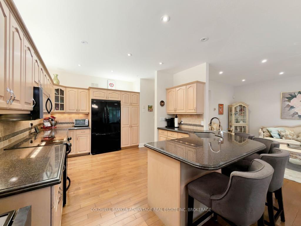 Photo 15 of 10 Stonegate Place, Pelham, Fonthill — HOMEH