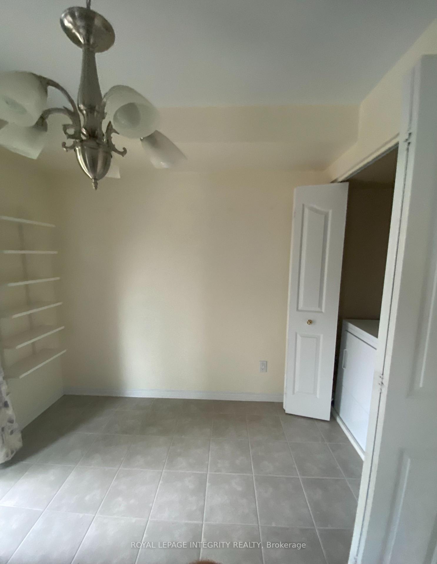 Photo 10 of Unit 12, 320 Tivoli Private, Ottawa, Merivale Industrial Park/Citiplace — HOMEH