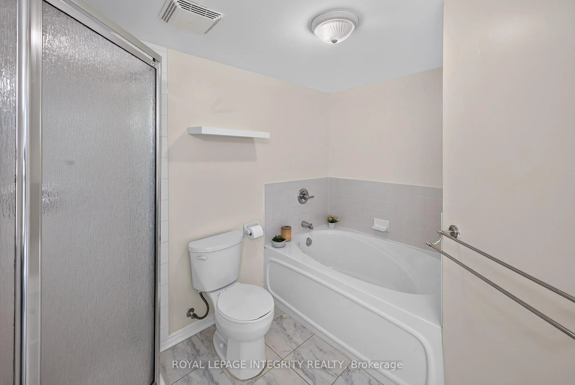 Photo 25 of Unit 12, 320 Tivoli Private, Ottawa, Merivale Industrial Park/Citiplace — HOMEH