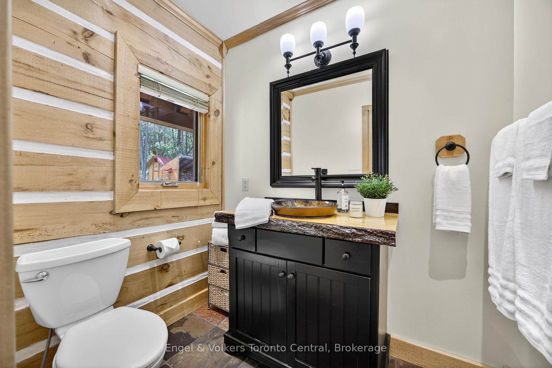 Photo 20 of 1042 Amanda Lane, Gravenhurst, Ryde — HOMEH