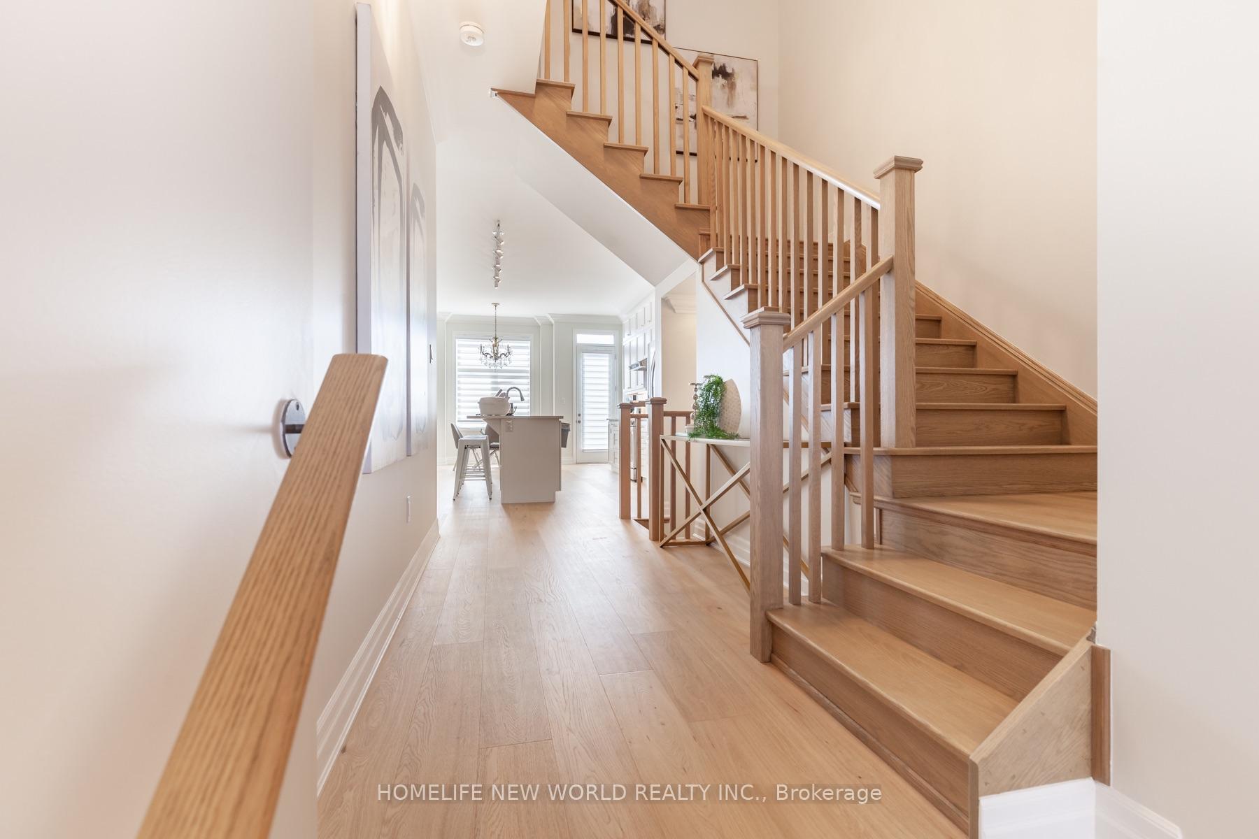 Photo 4 of 20 Brock Meadow Crescent, Markham, Rural Markham — HOMEH