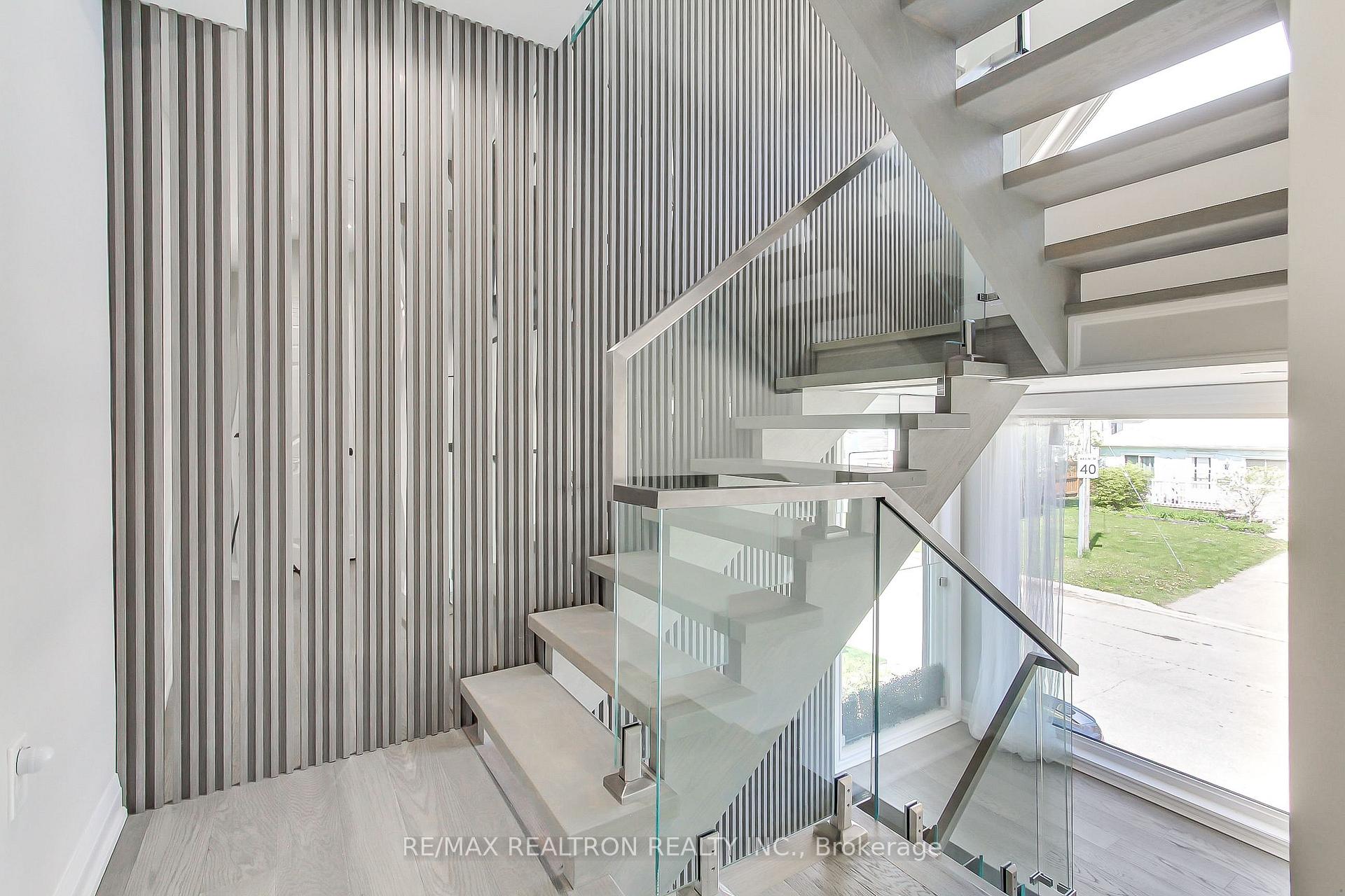 Photo 20 of 606 Annland Street, Pickering, Bay Ridges — HOMEH