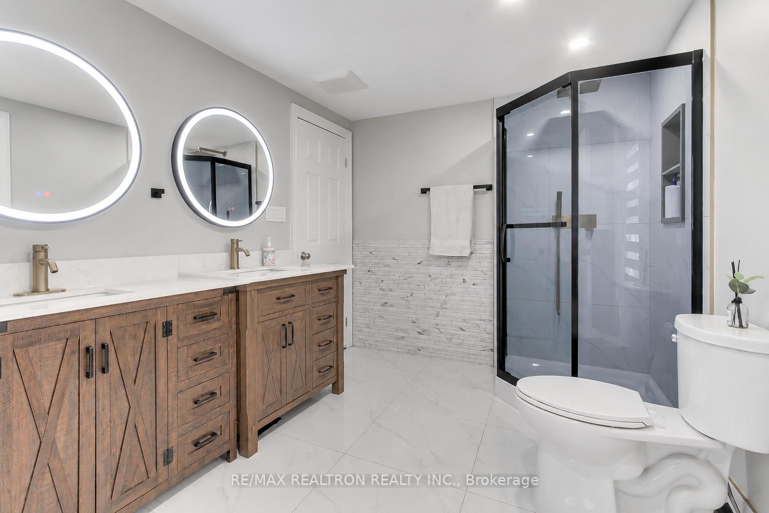 Photo 25 of 606 Annland Street, Pickering, Bay Ridges — HOMEH