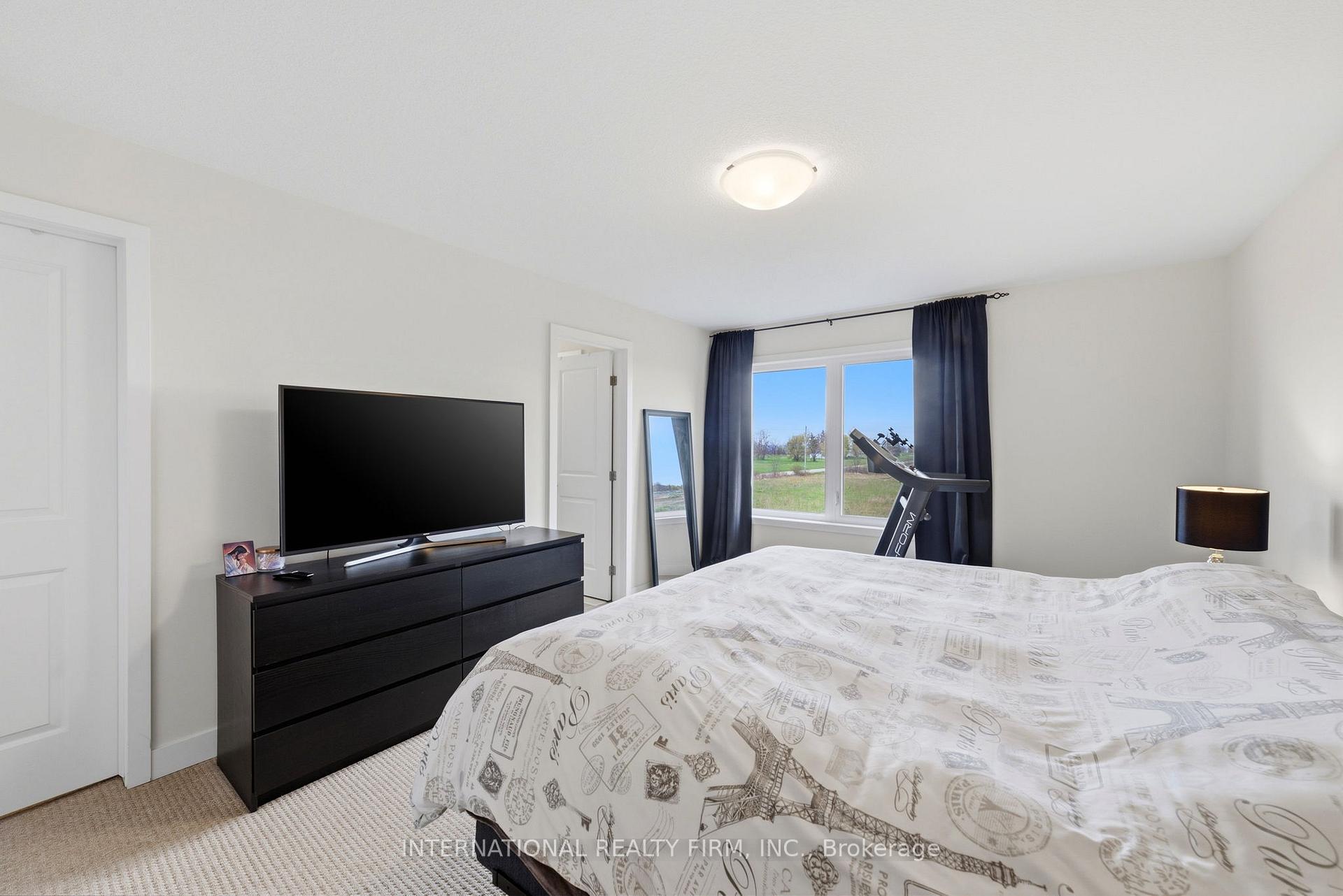 Photo 14 of 134 Bedrock Drive, Hamilton, Stoney Creek Mountain — HOMEH