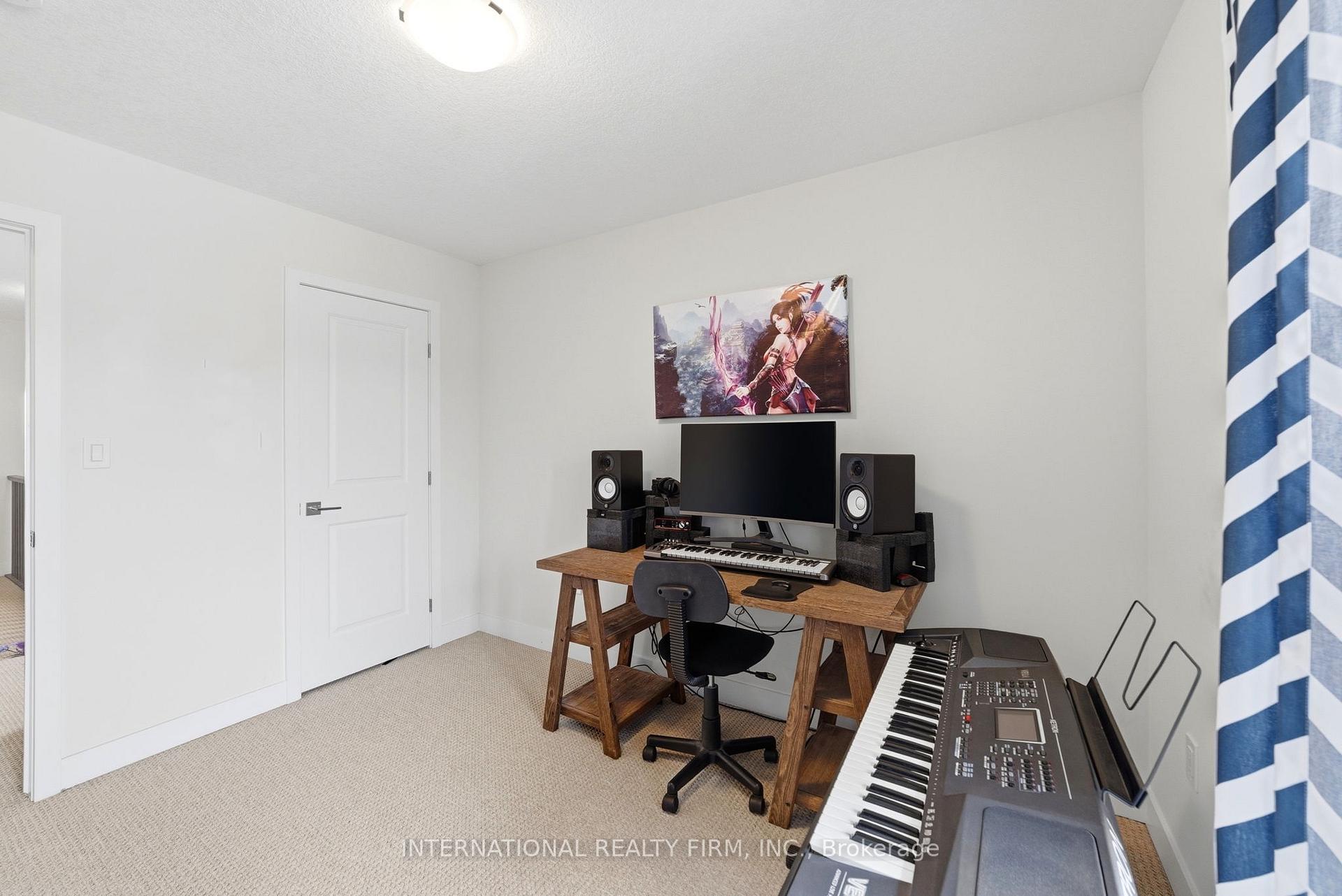 Photo 18 of 134 Bedrock Drive, Hamilton, Stoney Creek Mountain — HOMEH