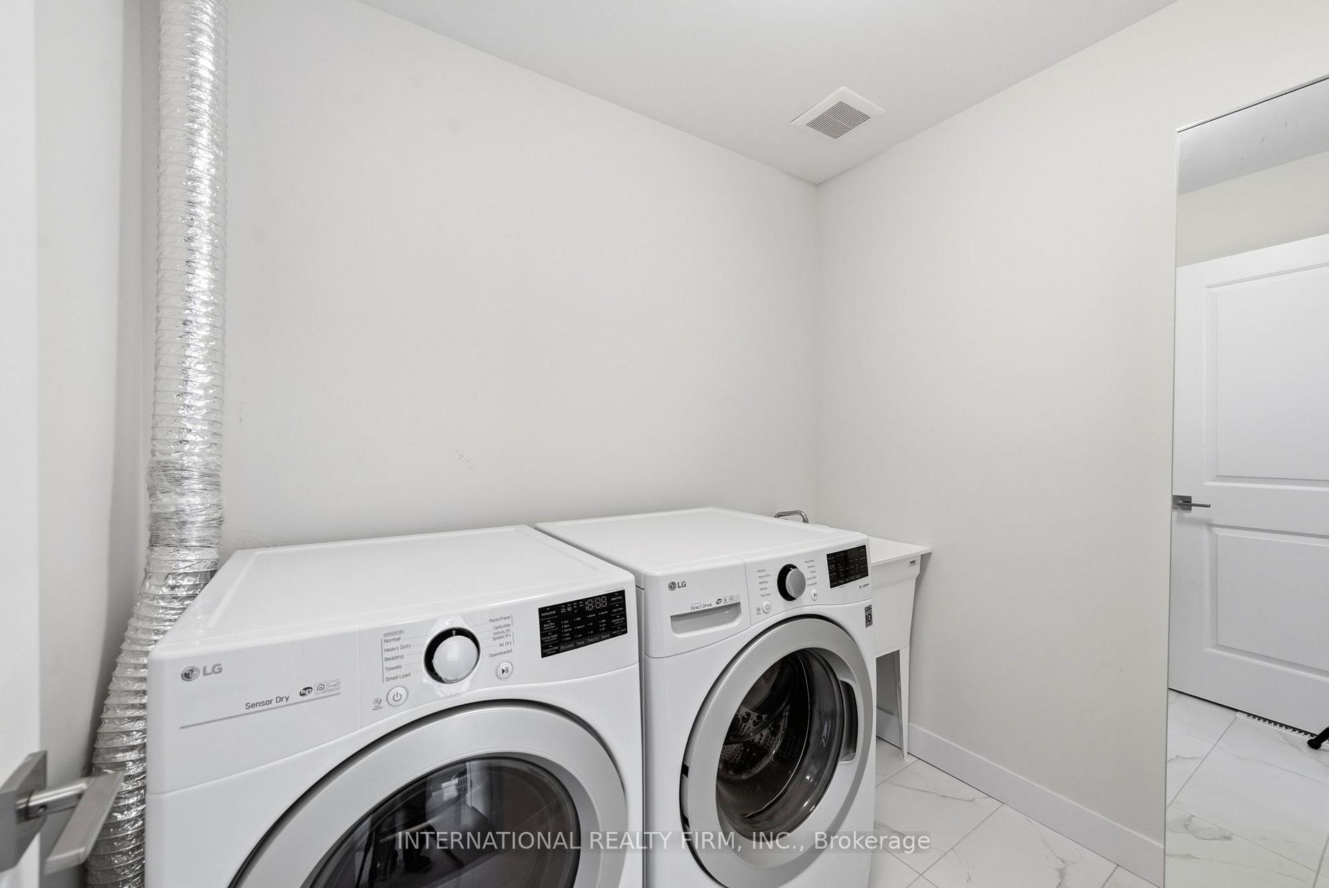 Photo 22 of 134 Bedrock Drive, Hamilton, Stoney Creek Mountain — HOMEH