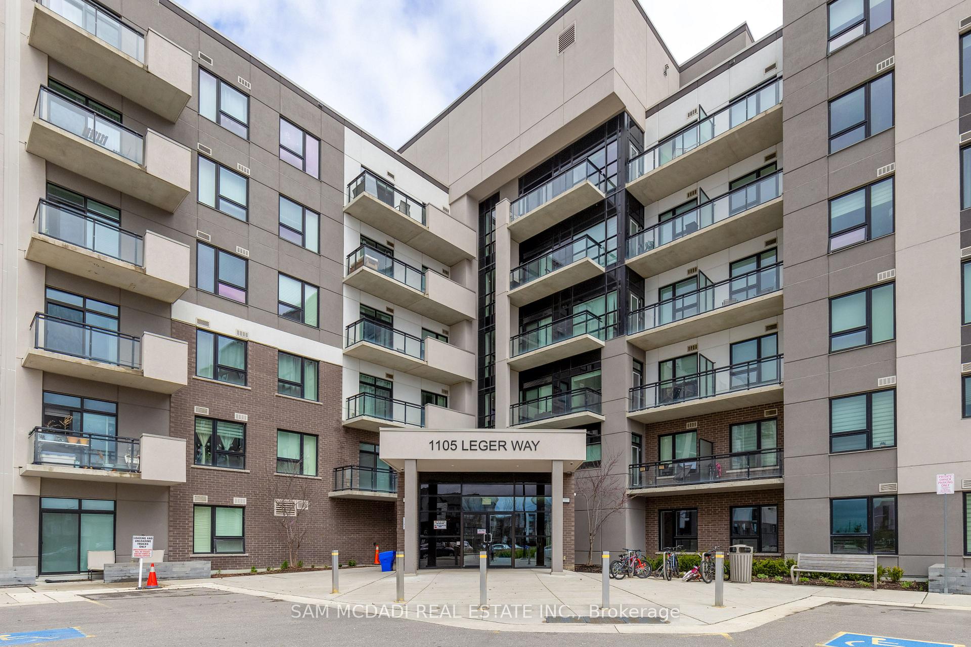 Photo 2 of Unit 319, 1105 Leger Way, Milton, Ford — HOMEH