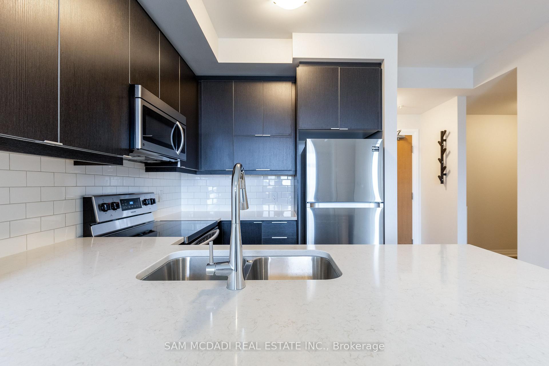 Photo 10 of Unit 319, 1105 Leger Way, Milton, Ford — HOMEH