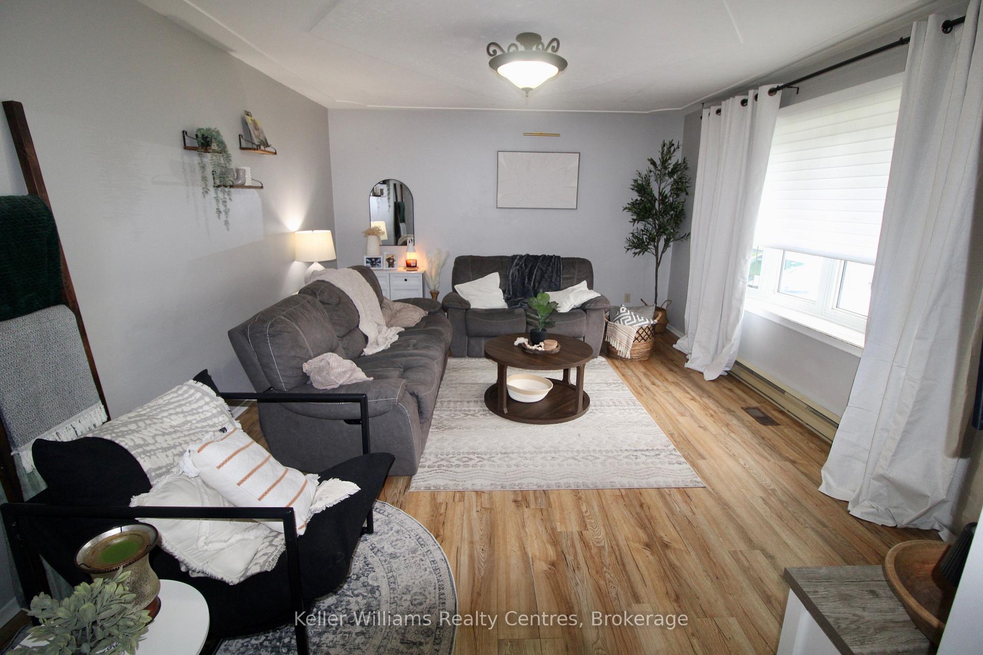 Photo 6 of 72 3rd Street, Hanover — HOMEH