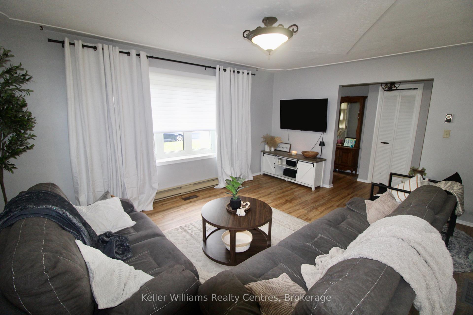 Photo 8 of 72 3rd Street, Hanover — HOMEH