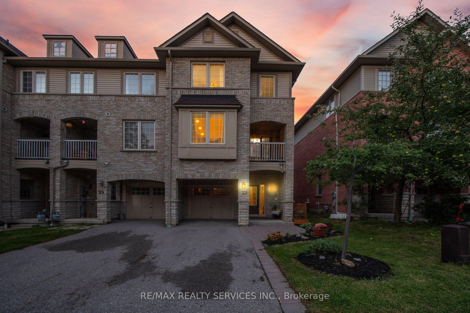 Photo 3 of 23 Clowes Street, Ajax, Central East — HOMEH