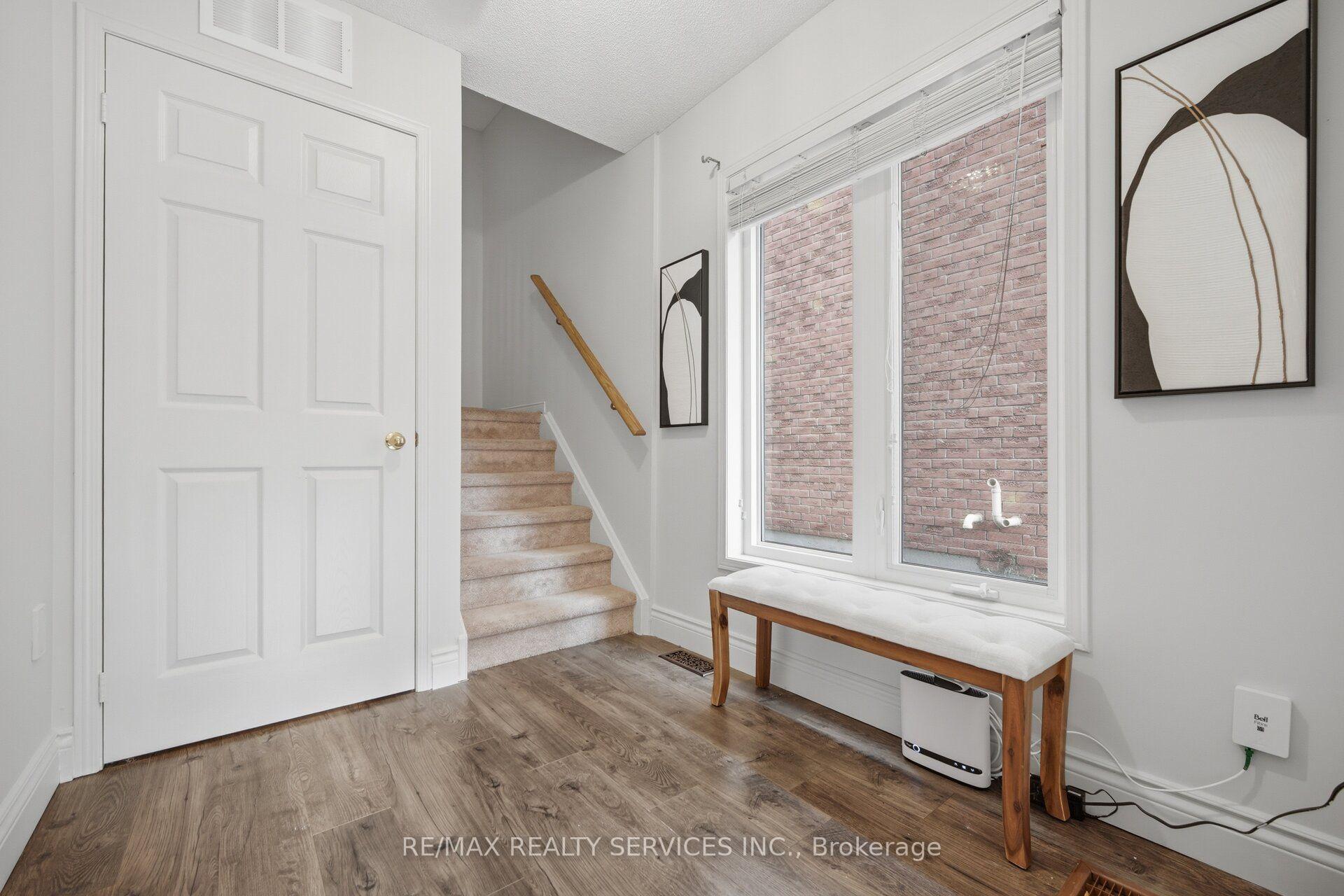Photo 10 of 23 Clowes Street, Ajax, Central East — HOMEH