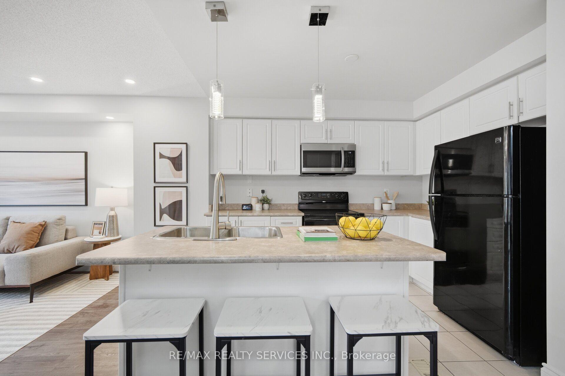 Photo 15 of 23 Clowes Street, Ajax, Central East — HOMEH