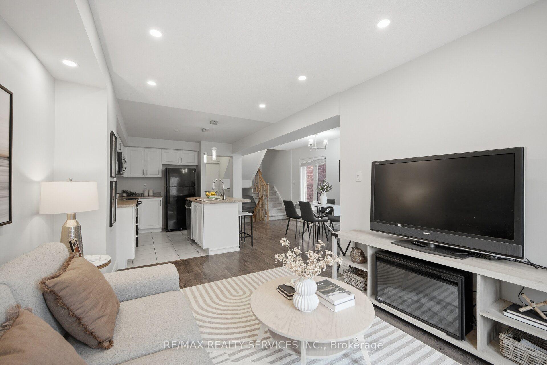 Photo 25 of 23 Clowes Street, Ajax, Central East — HOMEH