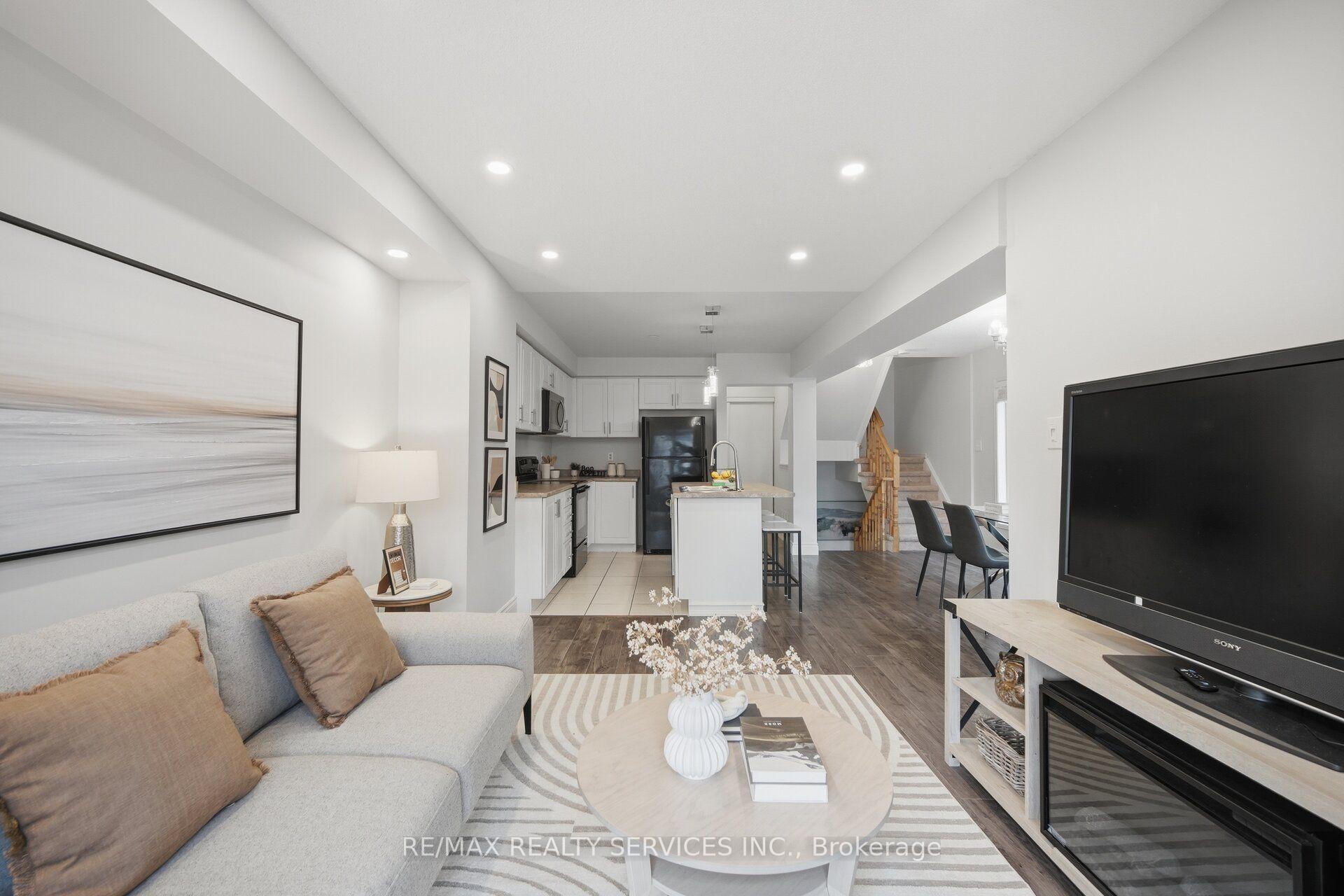Photo 26 of 23 Clowes Street, Ajax, Central East — HOMEH