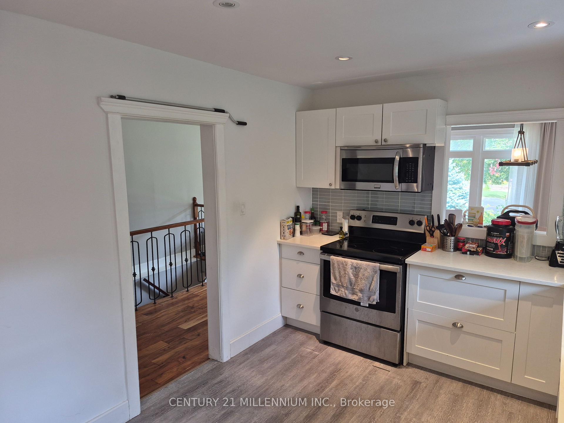 Photo 13 of 40 Meadowland Drive, Brampton, Brampton East — HOMEH