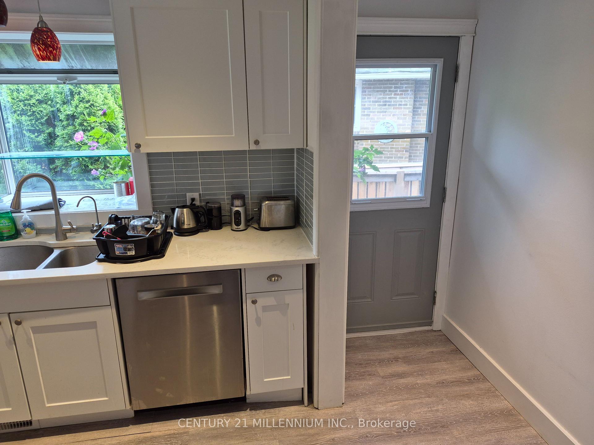 Photo 15 of 40 Meadowland Drive, Brampton, Brampton East — HOMEH