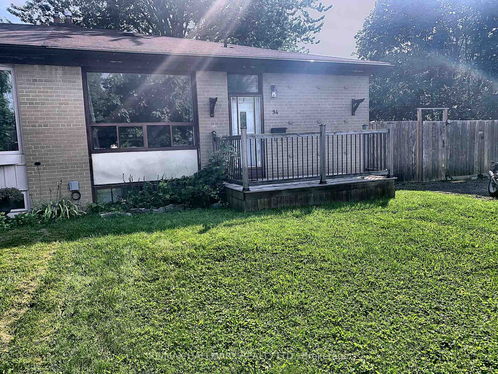 Photo 2 of Unit #Upper, 94 Hurley Road, Ajax, South East — HOMEH