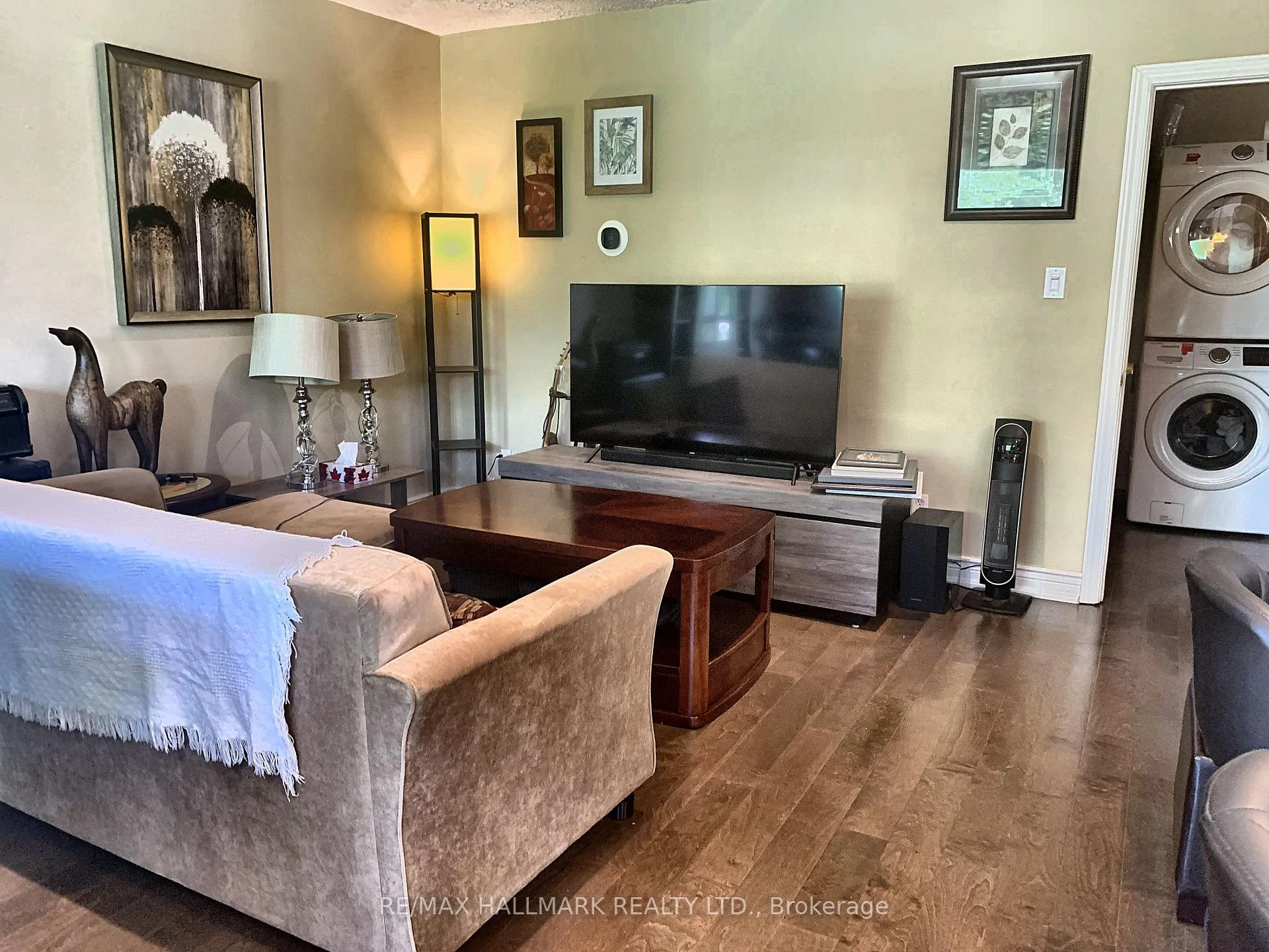 Photo 5 of Unit #Upper, 94 Hurley Road, Ajax, South East — HOMEH