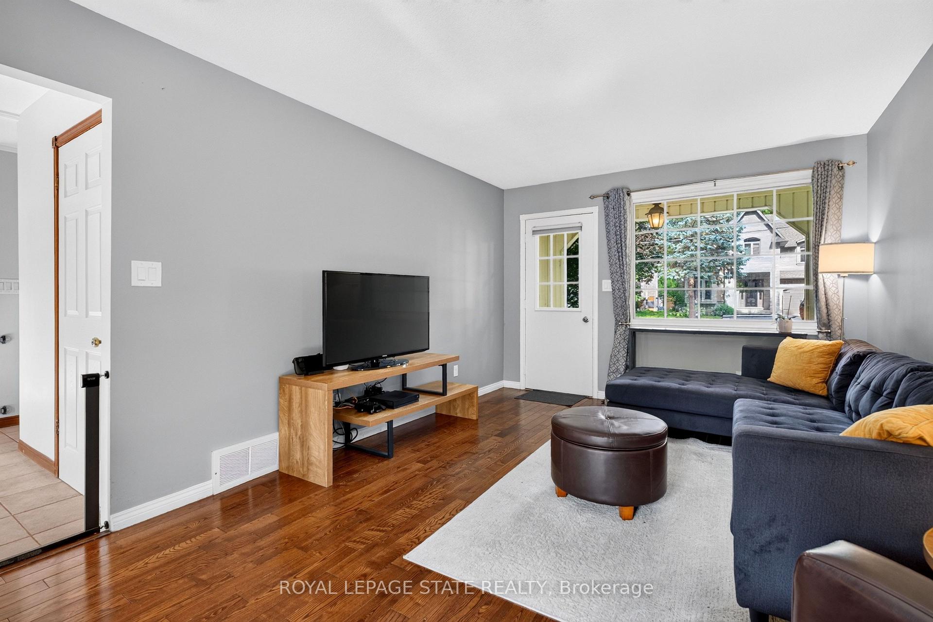 Photo 21 of 166 Orchard Drive, Hamilton, Ancaster — HOMEH