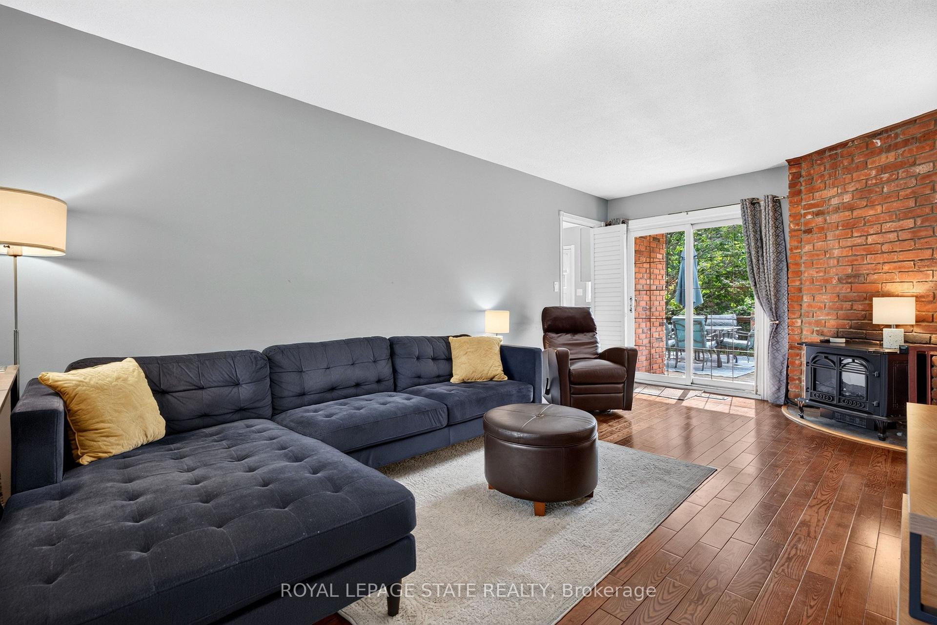 Photo 22 of 166 Orchard Drive, Hamilton, Ancaster — HOMEH