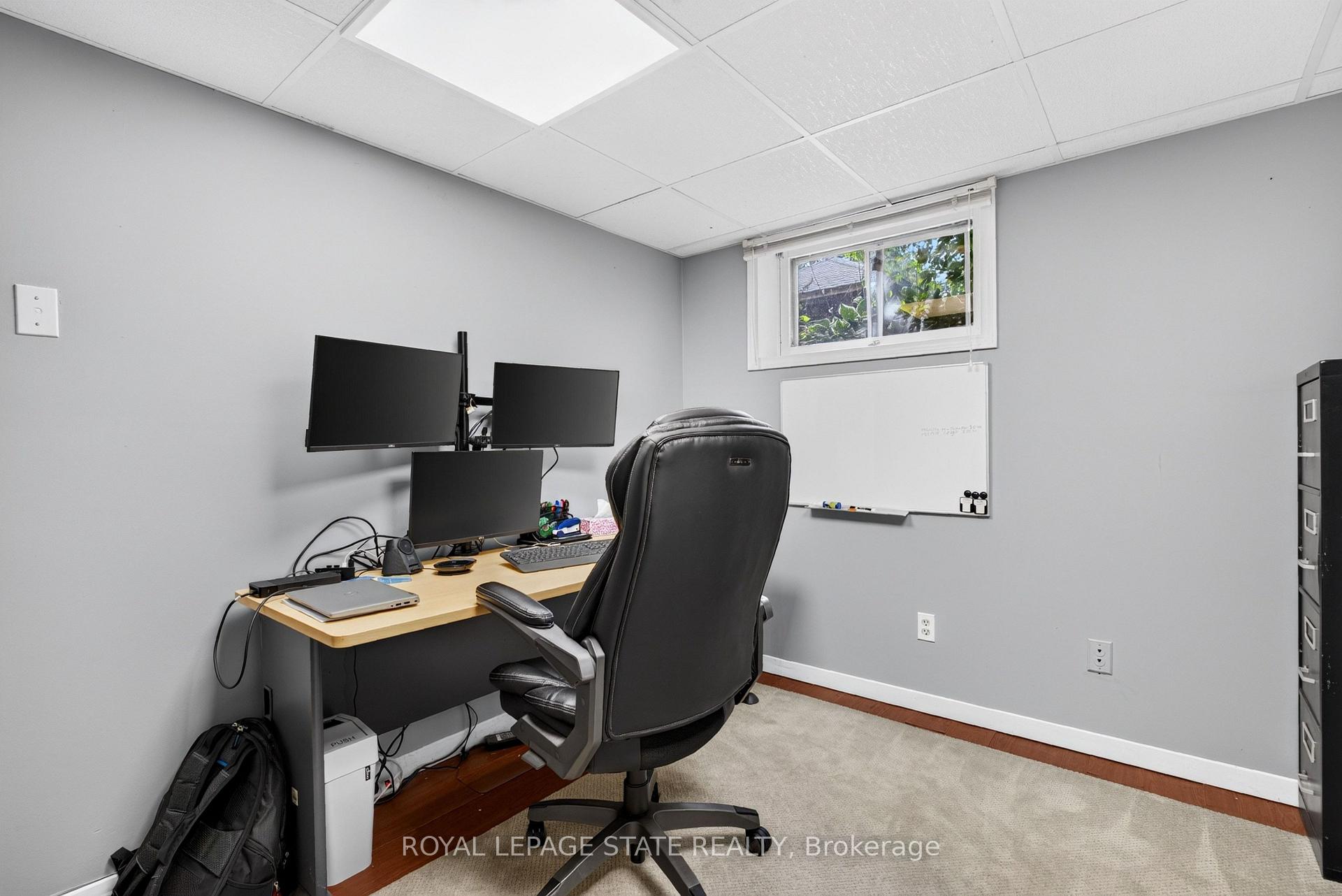 Photo 33 of 166 Orchard Drive, Hamilton, Ancaster — HOMEH