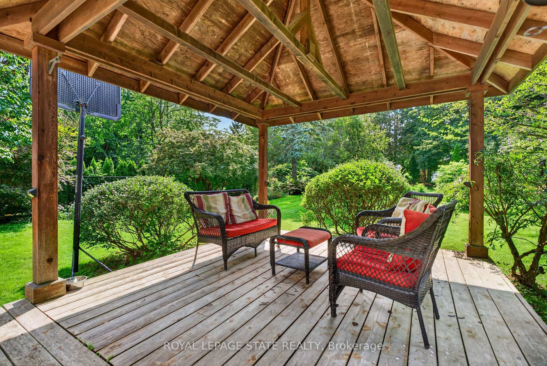Photo 39 of 166 Orchard Drive, Hamilton, Ancaster — HOMEH