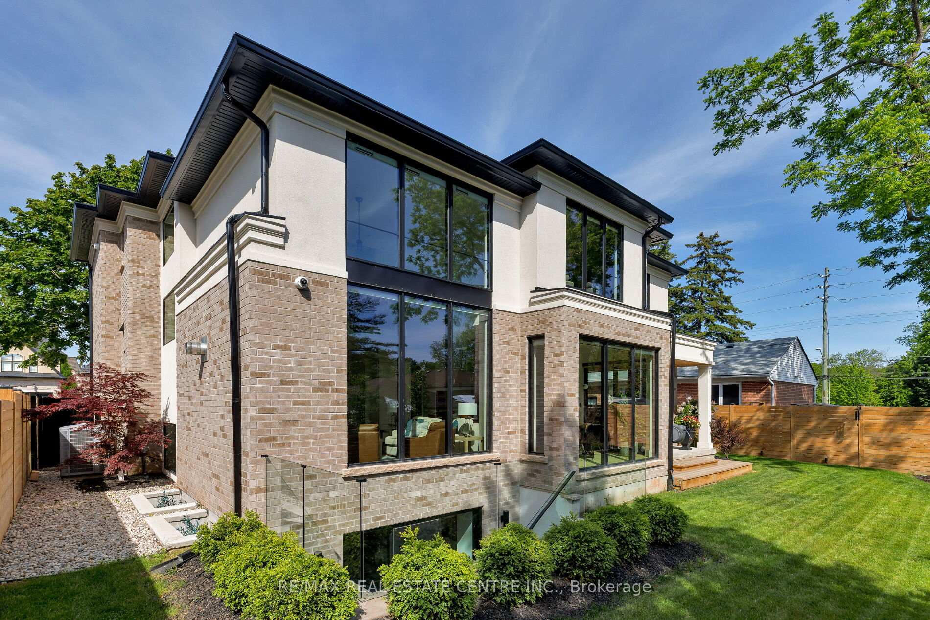 Photo 44 of 176 Weybourne Road, Oakville, West — HOMEH