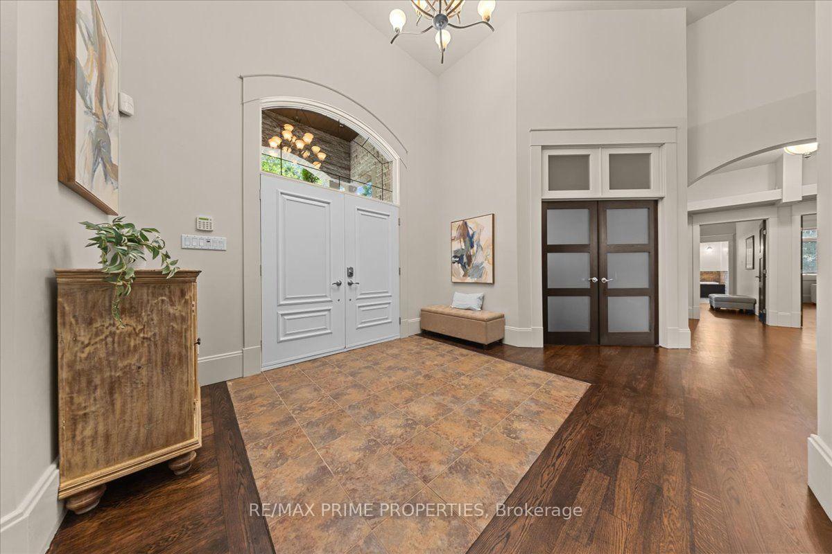 Photo 5 of 1161 Du Gouverneur Drive, Ottawa, Cumberland Ridge — HOMEH