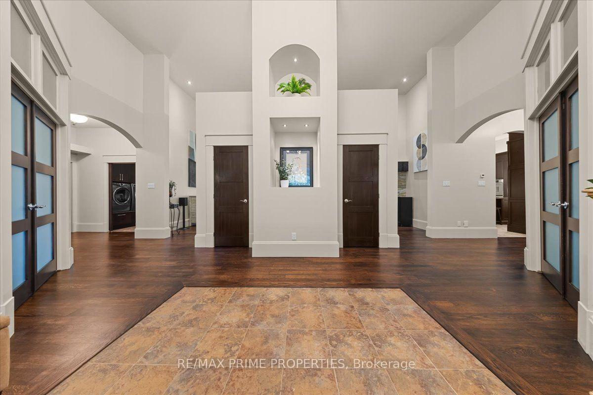 Photo 6 of 1161 Du Gouverneur Drive, Ottawa, Cumberland Ridge — HOMEH