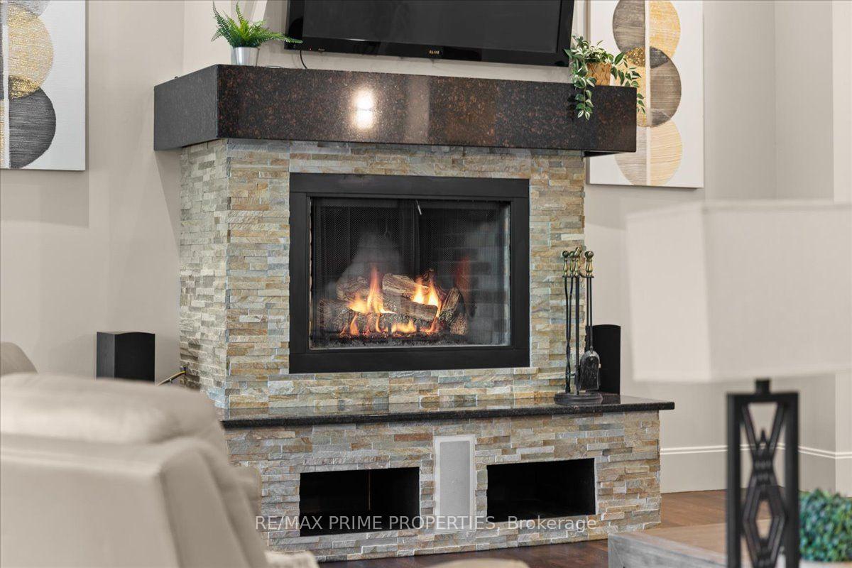 Photo 11 of 1161 Du Gouverneur Drive, Ottawa, Cumberland Ridge — HOMEH