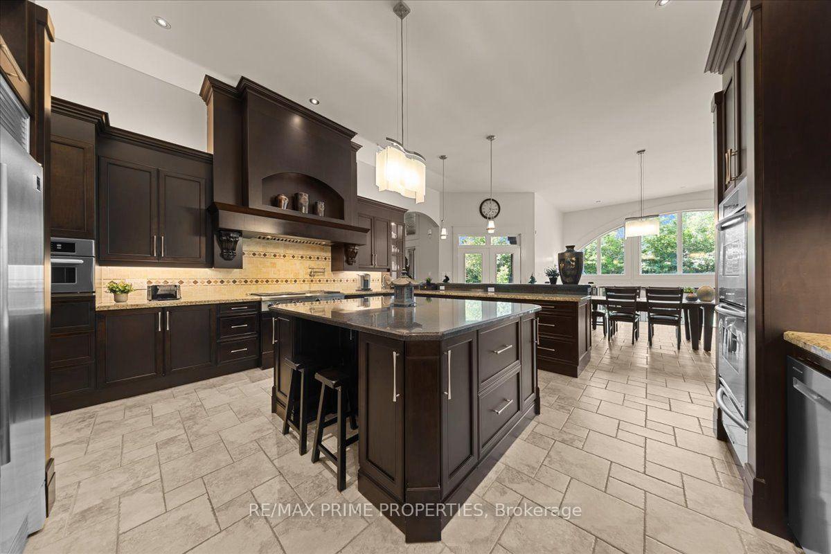 Photo 15 of 1161 Du Gouverneur Drive, Ottawa, Cumberland Ridge — HOMEH
