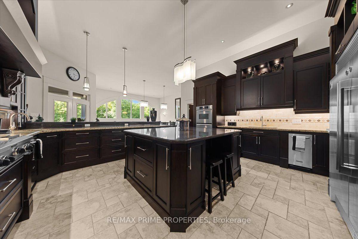 Photo 17 of 1161 Du Gouverneur Drive, Ottawa, Cumberland Ridge — HOMEH