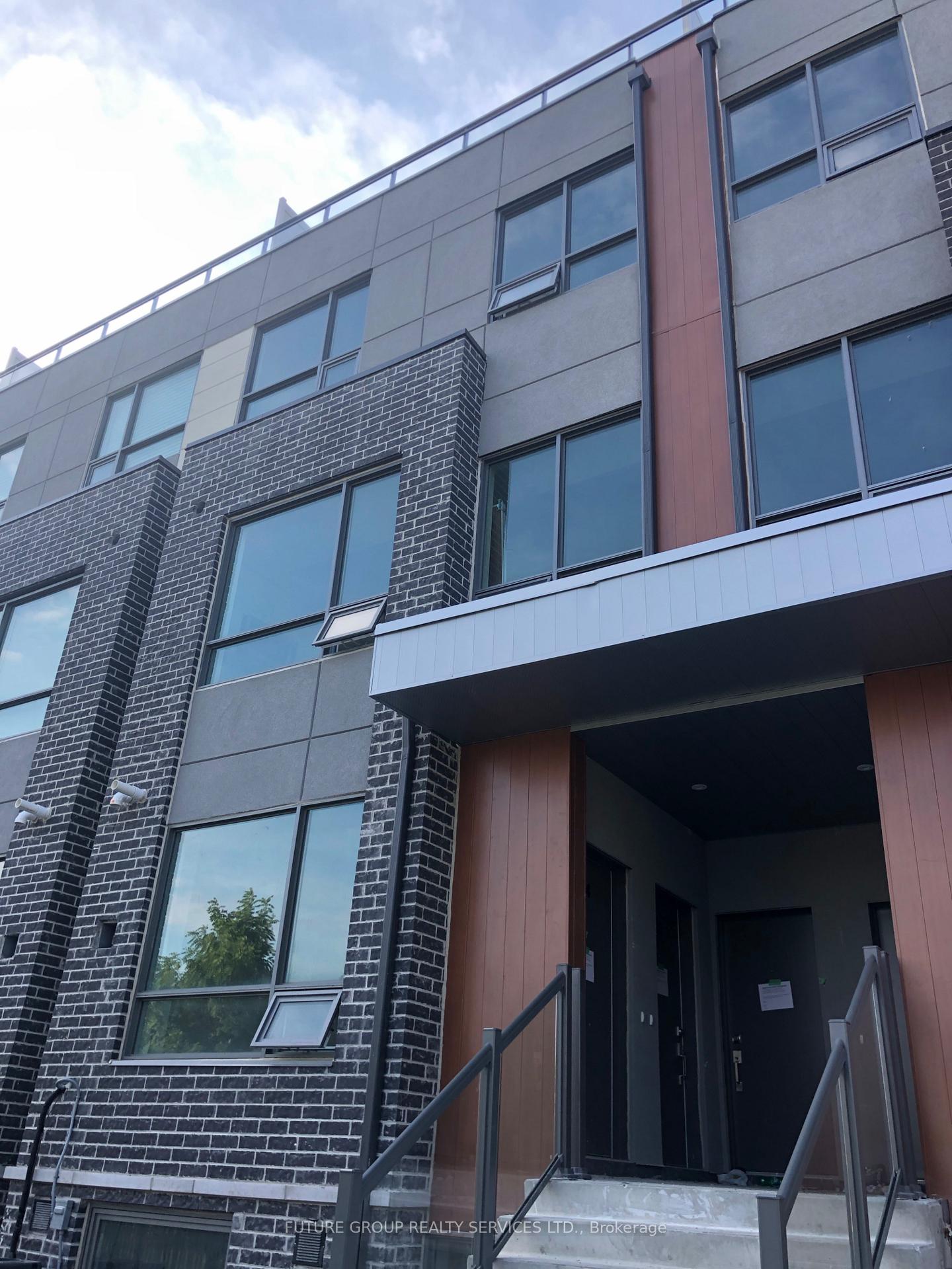 Front of Unit 15, 650 Atwater Avenue