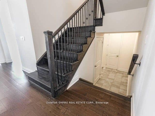 Photo 12 of 43 Morrison Drive, Hamilton, Meadowlands — HOMEH