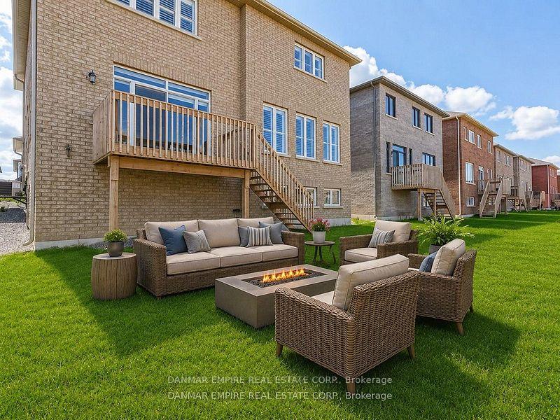 Photo 30 of 43 Morrison Drive, Hamilton, Meadowlands — HOMEH