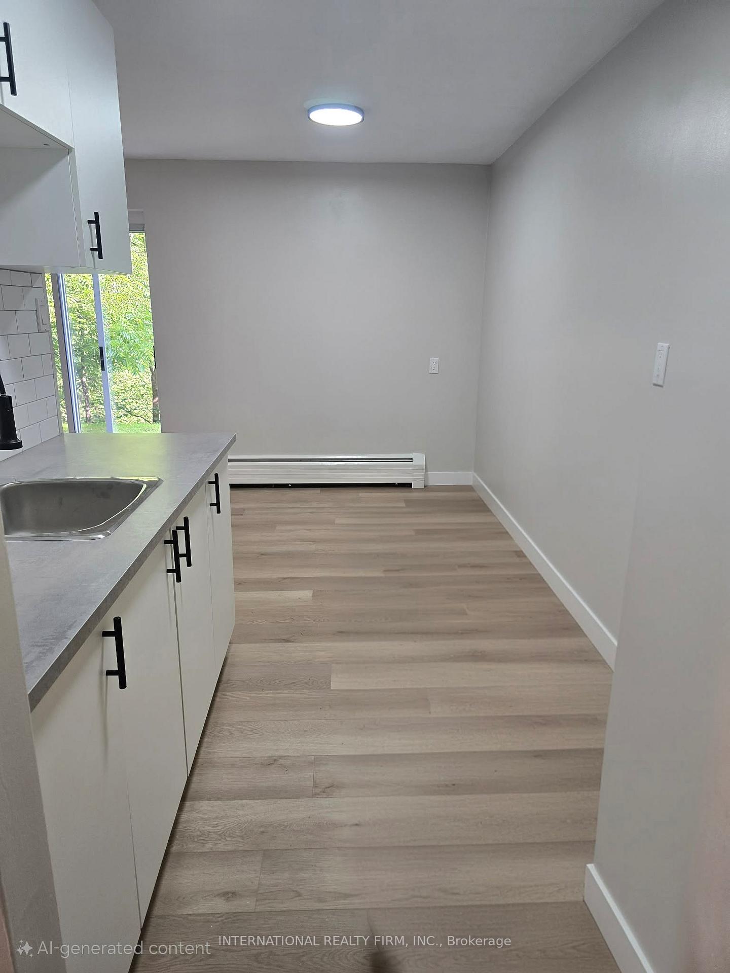 Photo 4 of 77 East Street E, St. Thomas — HOMEH