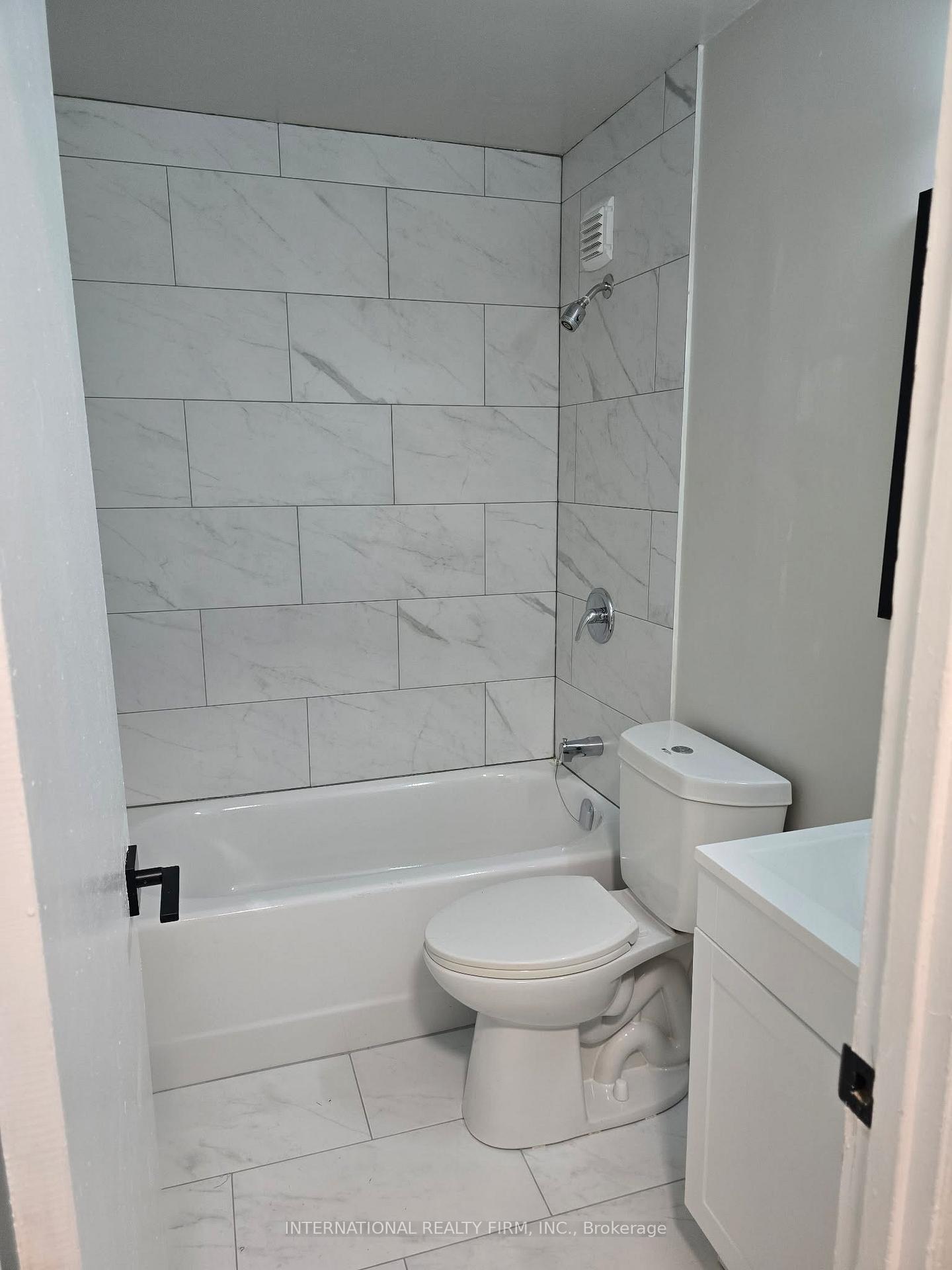 Photo 9 of 77 East Street E, St. Thomas — HOMEH