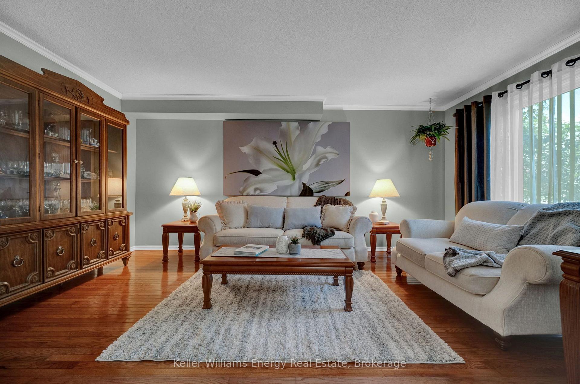Photo 3 of 2 Murkar Crescent, Whitby, Blue Grass Meadows — HOMEH