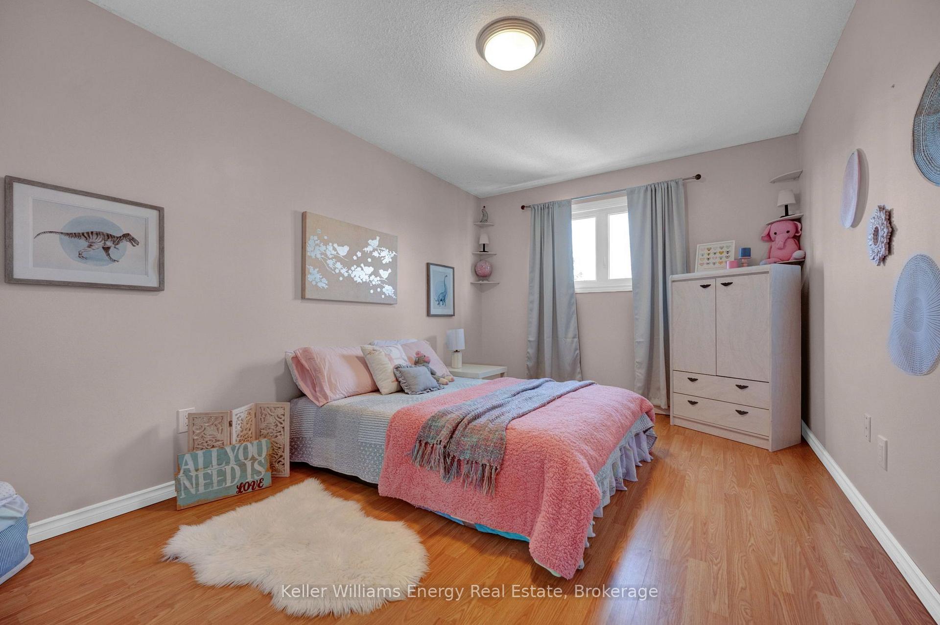 Photo 26 of 2 Murkar Crescent, Whitby, Blue Grass Meadows — HOMEH