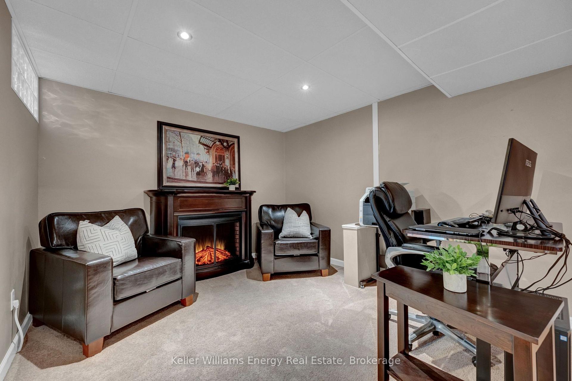 Photo 33 of 2 Murkar Crescent, Whitby, Blue Grass Meadows — HOMEH