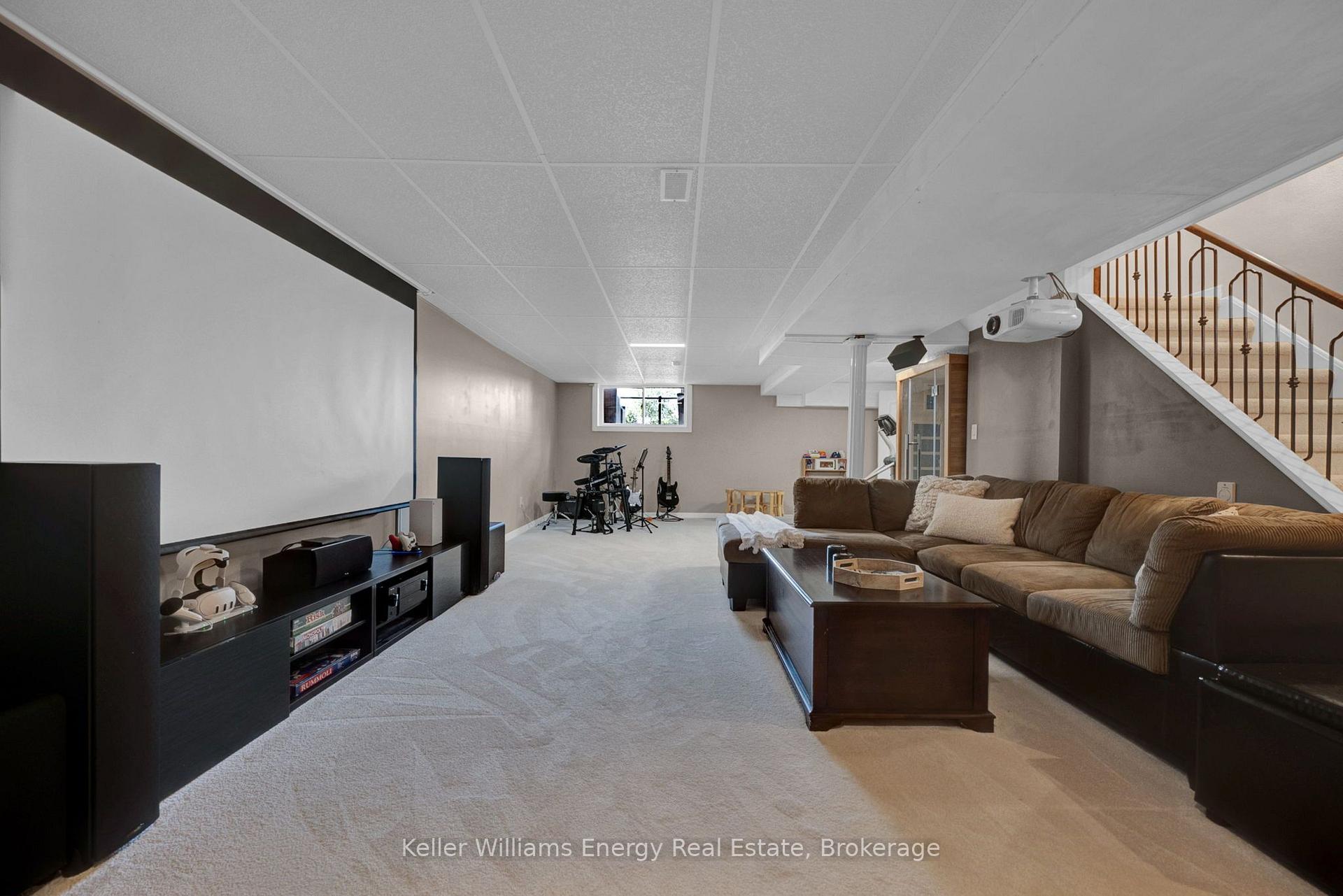 Photo 39 of 2 Murkar Crescent, Whitby, Blue Grass Meadows — HOMEH