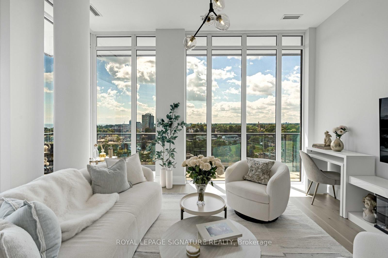 Photo 8 of Unit 1103, 21 Park Street E, Mississauga, Port Credit — HOMEH