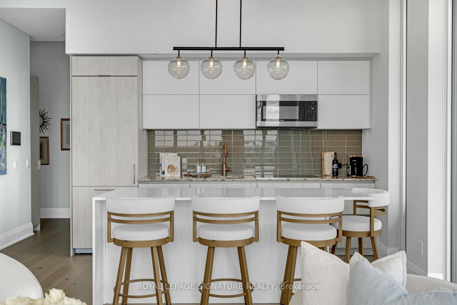 Photo 12 of Unit 1103, 21 Park Street E, Mississauga, Port Credit — HOMEH